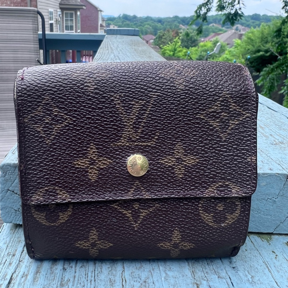 Louis Vuitton Monogram Portefeiulle Elise Trifold Wallet